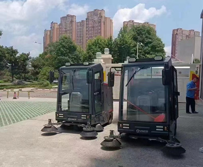 掃地機(jī) 掃地機(jī)