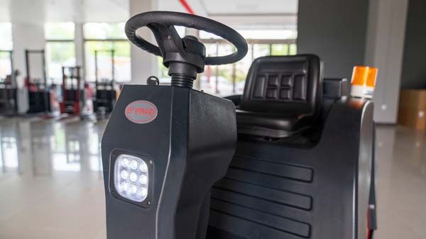 揚(yáng)子洗地機(jī)需要多少錢？