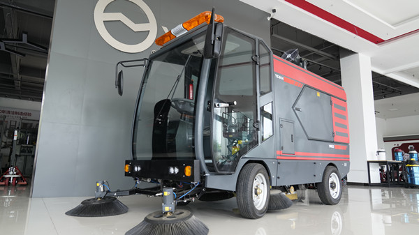 駕駛式掃地車的原理和適用環(huán)境 駕駛式掃地車的原理和適用環(huán)境